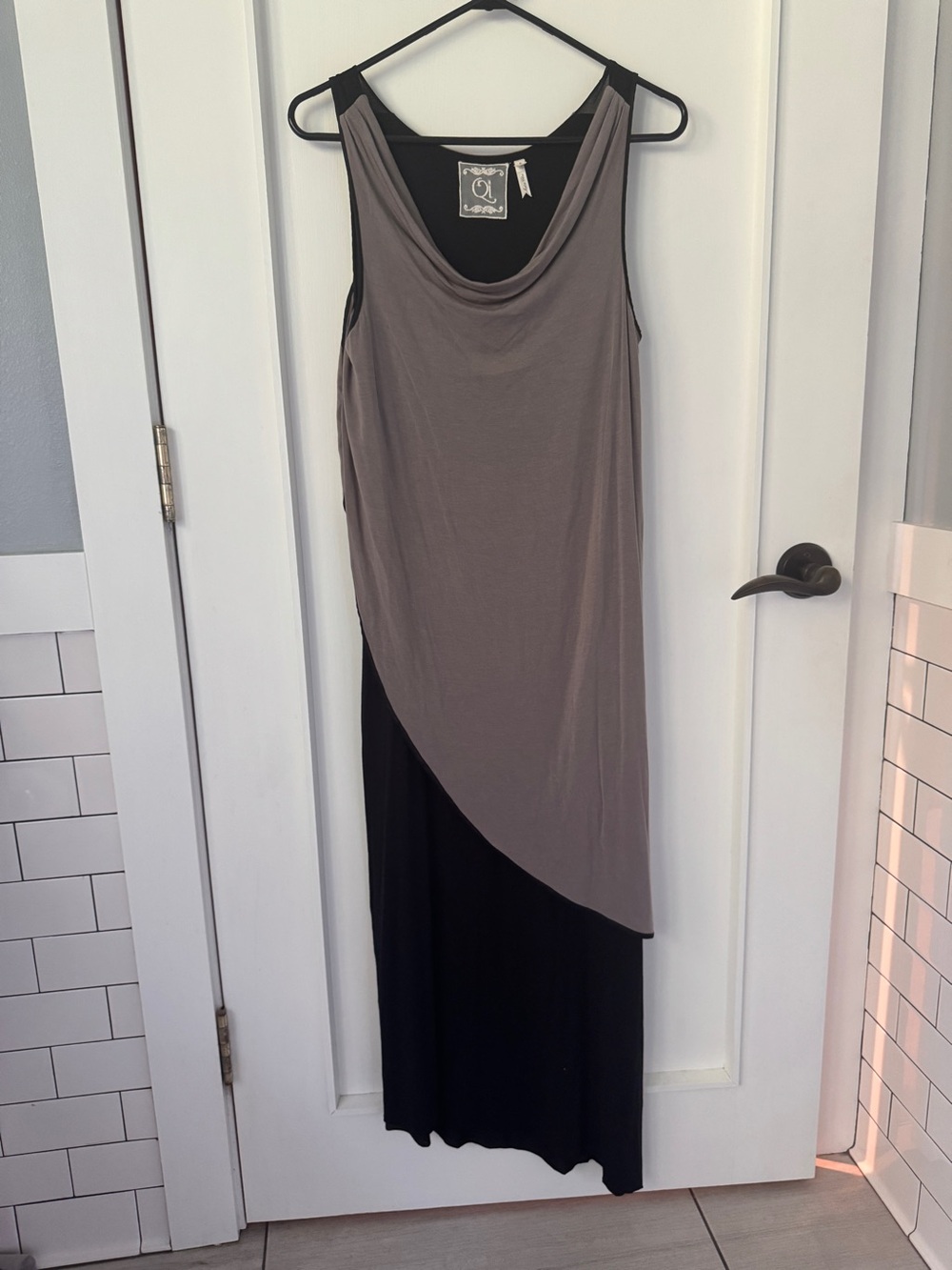 Anthropologie Qi asymmetric dress. So many details. Comfy!